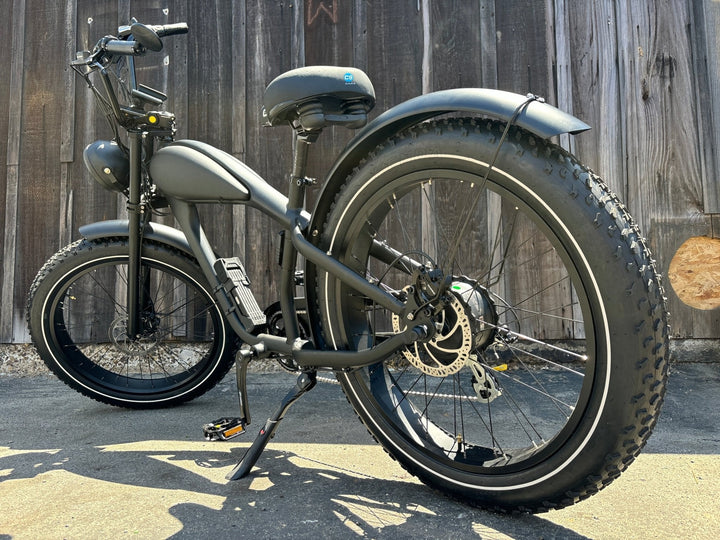 cafe racer style electric bicycle Custom Black Wave Electric Fat Tire eBike – 750W Vintage Café Racer Style