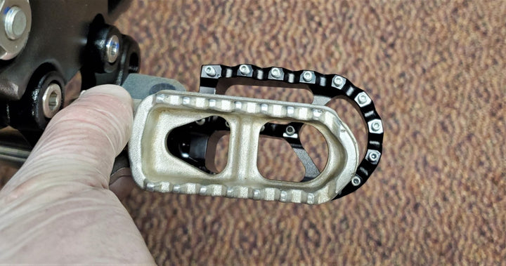 Surron LBX Foot Pegs - Surron - S-PEG-2 eBike Super Shop